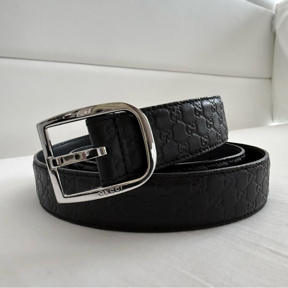 Gucci Belt
Microguccissima Leather
Black, Silver D-Ring Buckle, Size 100/40 - Picture 8 of 10